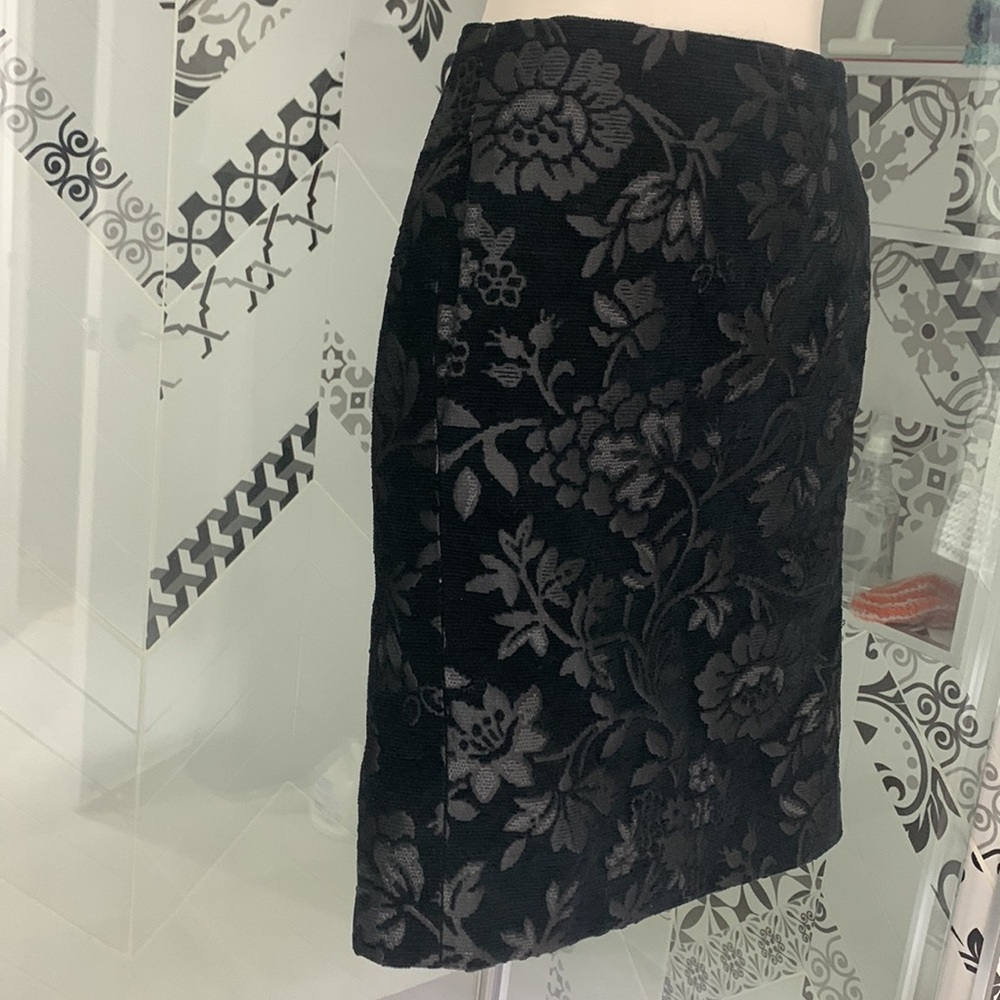 Stunning VTG Tevrow + Chase Cotton Blend Jacquard Black Pencil Skirt